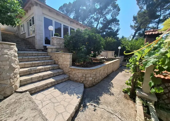 Mate Cebalo Lägenhet Lumbarda