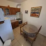 Mate Cebalo Apartment Lumbarda
