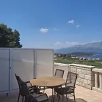 Apartment Mate Cebalo