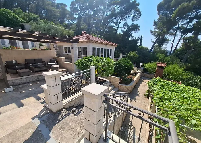 Апартаменты Mate Cebalo Лумбарда